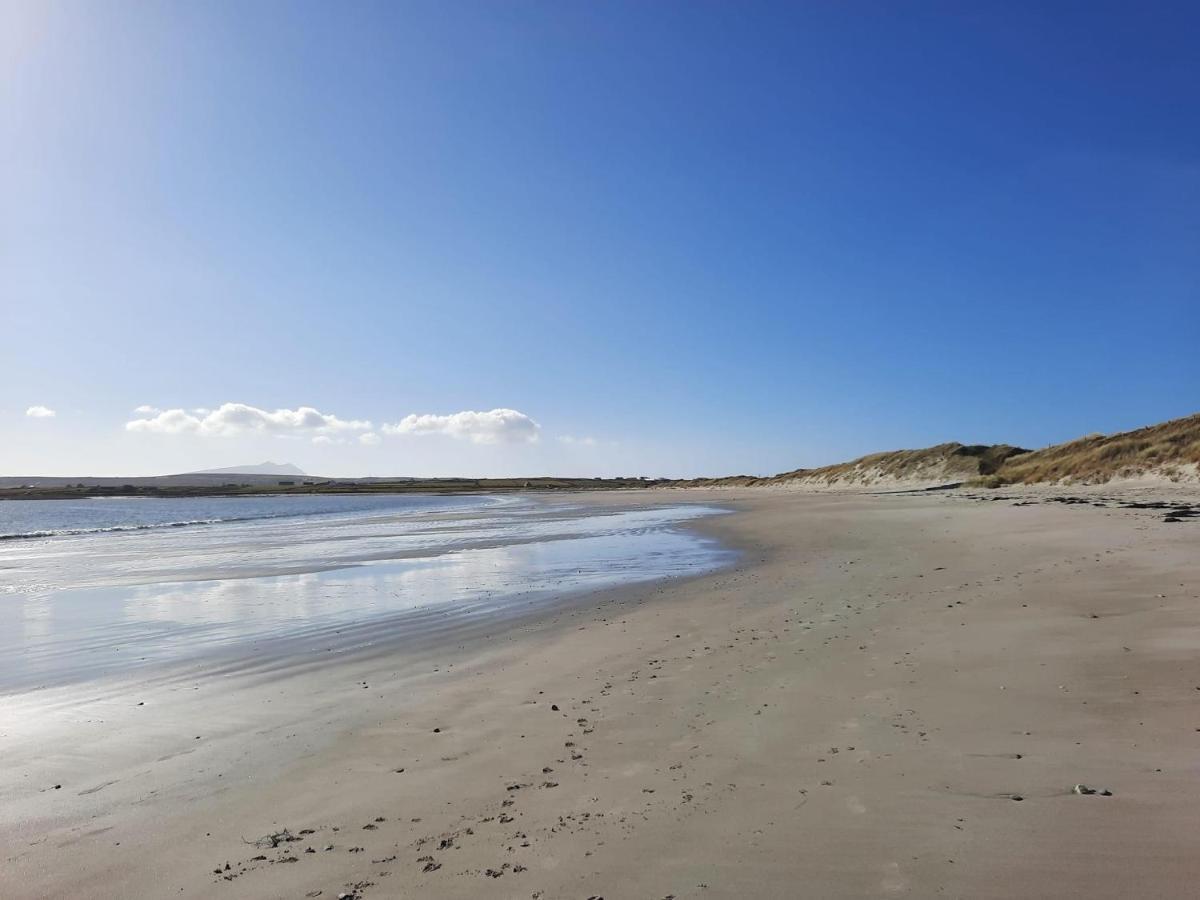 Seascape On The Edge Of Town: 4 Beds All Ensuite. Belmullet Extérieur photo