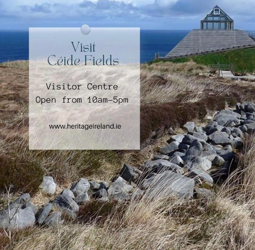 Seascape On The Edge Of Town: 4 Beds All Ensuite. Belmullet Extérieur photo