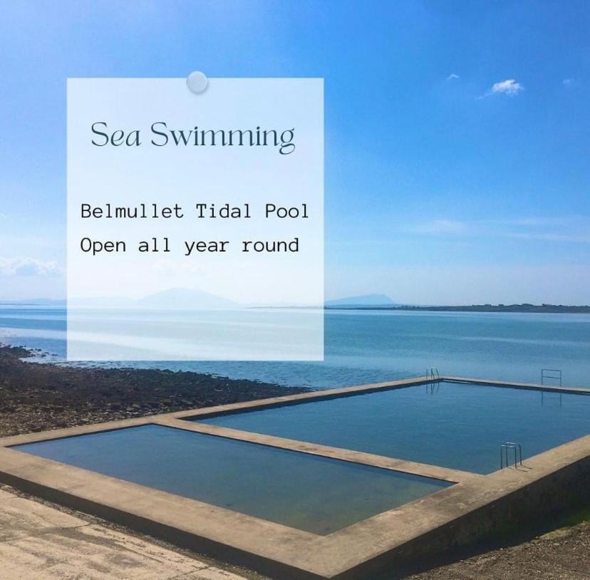 Seascape On The Edge Of Town: 4 Beds All Ensuite. Belmullet Extérieur photo