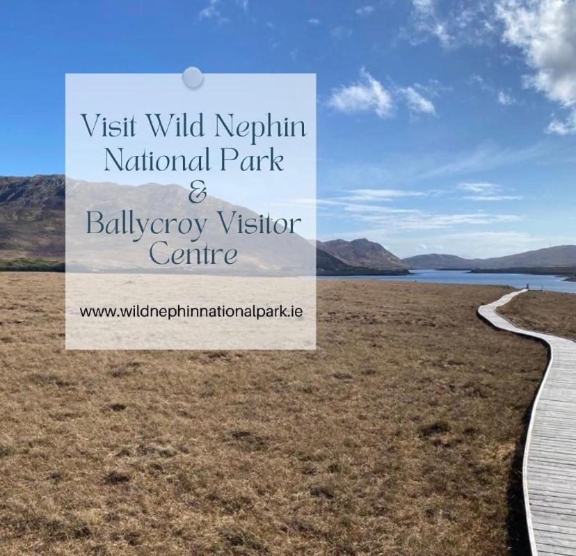 Seascape On The Edge Of Town: 4 Beds All Ensuite. Belmullet Extérieur photo